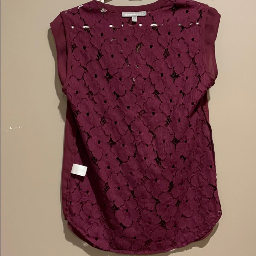 Blouse - Picture 2 of 3